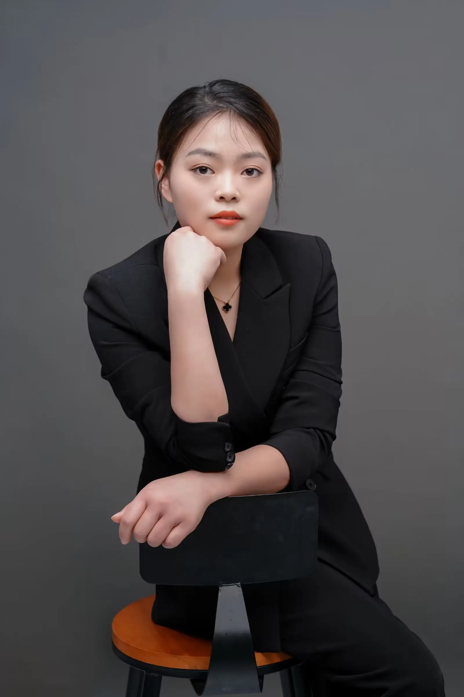 蓝桉的头像-副业吧